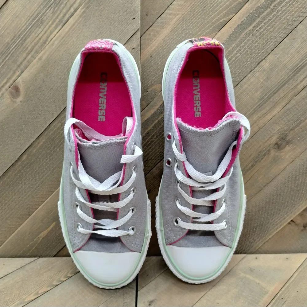 Converse Chuck Taylor All‎ Star Low Double Tongue Fashion Sneakers Girls Size 2